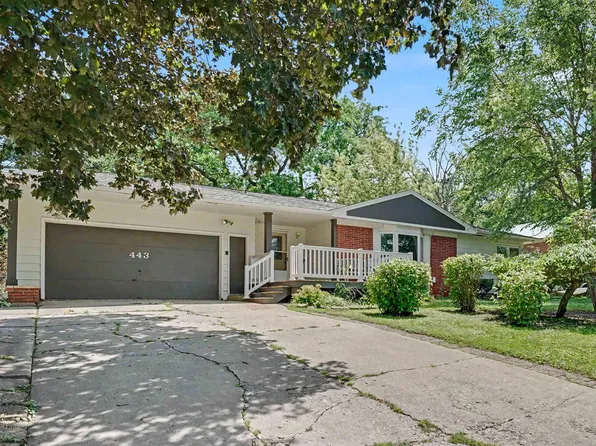 443 S Hackett Rd, Waterloo, IA 50701