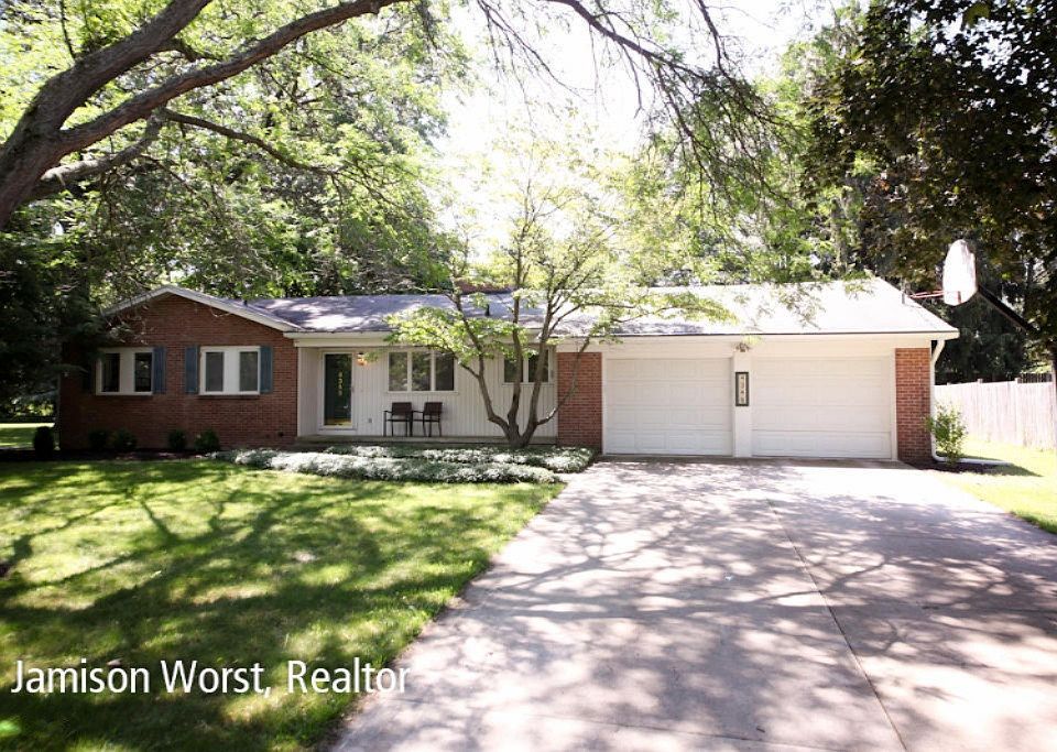 1st image of 4348 Braeburn Dr SE
