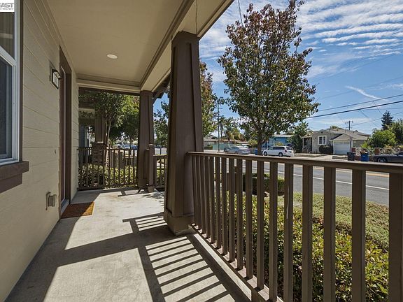 4th image of 388 C St