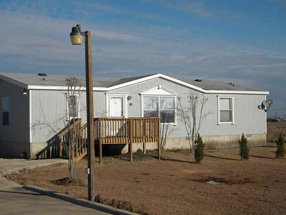 1st image of 102 Thomas Park Dr
