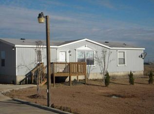 102 Thomas Park Dr, Hutto, TX 78634