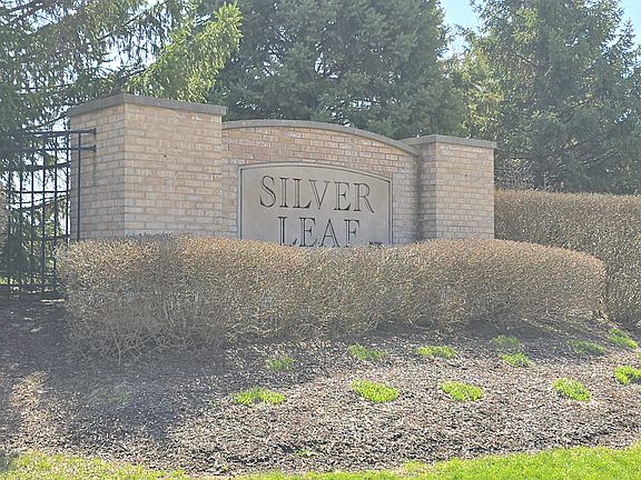 3rd image of 517 Silver Lake St