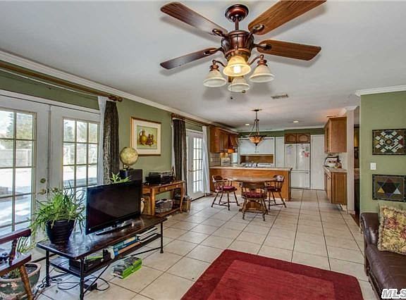 4th image of 36 Sparrow Dr