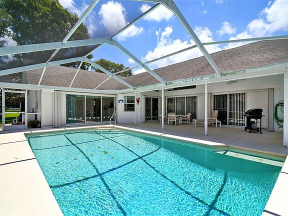 2nd image of 8909 Hargrove Dr