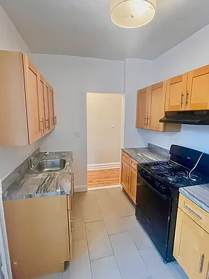 Rented by Chana Ofek, LREB | media 1