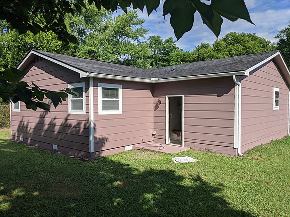 2nd image of 4109 Catalpa Ave