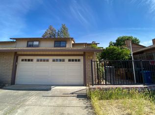 1320 Almondwood Dr, Antioch, CA