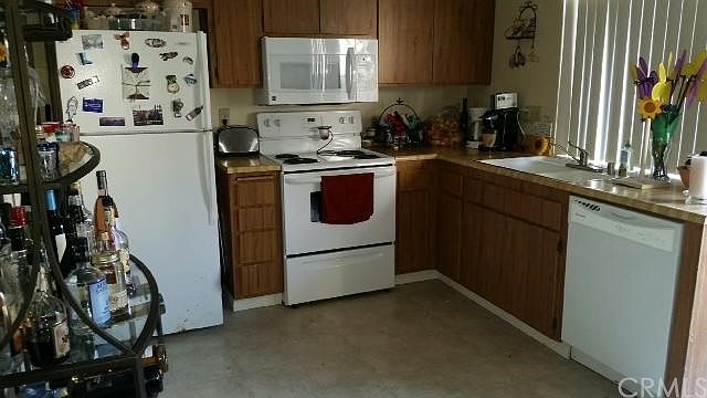 2nd image of 1750 N Willow Woods Dr #60