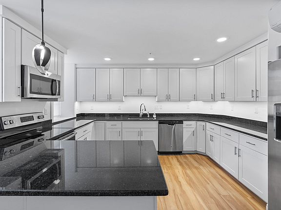 4th image of 30 Village Hill Rd #104