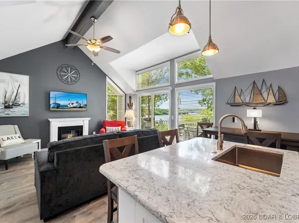 15 Top Deck Ct, Osage Beach, MO 65065