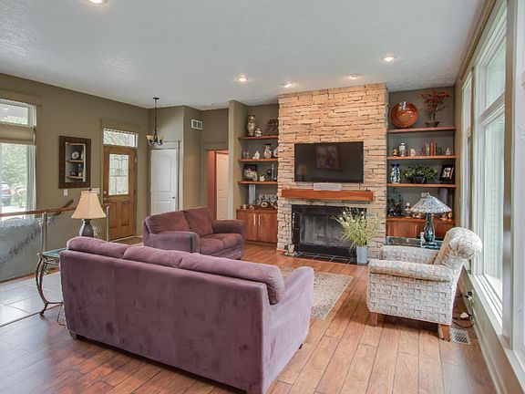 4th image of 4677 Cottagewood Dr