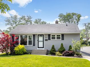 814 S Harvard Ave, Villa Park, IL
