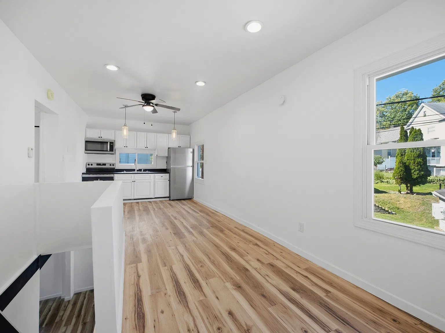 2 bed, 1144 sqft, $1,500 — Photo 3