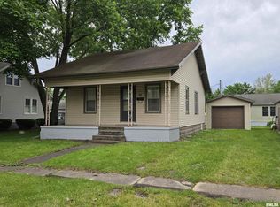 360 W Wells St, Bushnell, IL 61422