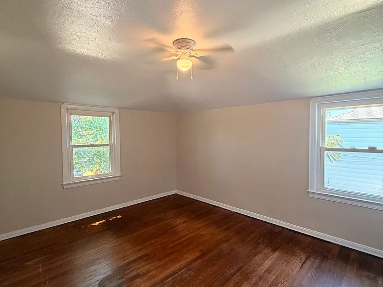 19409 Cherokee Ave — Photo 13