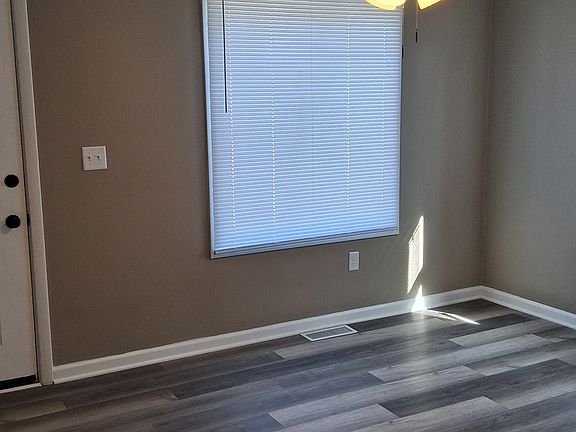 5th image of 2148 Cleveland St