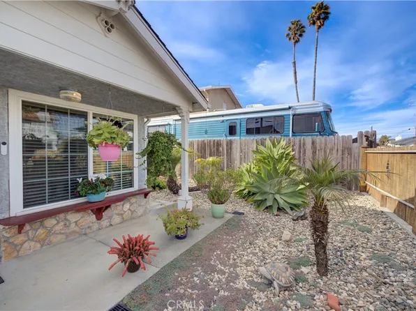 534 S 6th St, Grover Beach, CA 93433