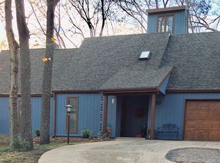2316 Free State Ln, Lawrence, KS 66047