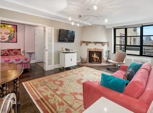 235 E 22nd St APT 15R, New York, NY