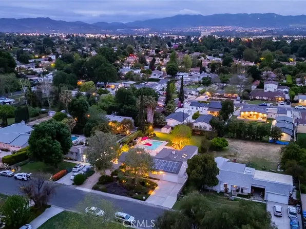 19561 Lorne St, Reseda, CA 91335