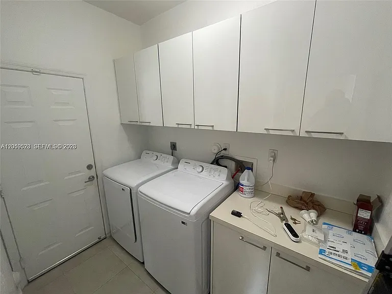 7931 NW 114th Ct — Photo 16