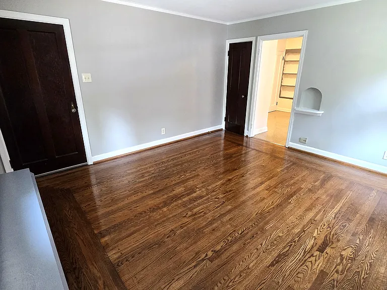3884 Vine St — Photo 4