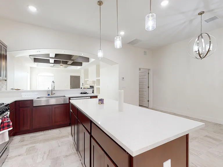 440 Soleil Rd — Photo 6