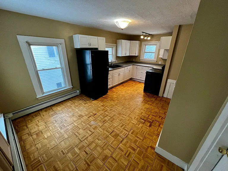 64 Bacon St — Photo 4