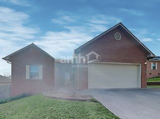 1223 Mishas Way, Maryville, TN 37803