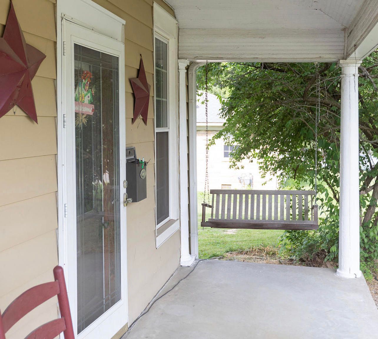 136 W Broadway St, Lawrenceburg, KY 40342 Zillow