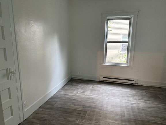 3rd image of 6 Ashmont Ave #6