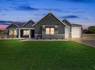 24894 Bowmore Ct, Caldwell, ID 83607