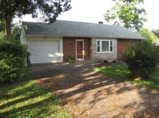 7041 Brookview Rd, Roanoke, VA 24019