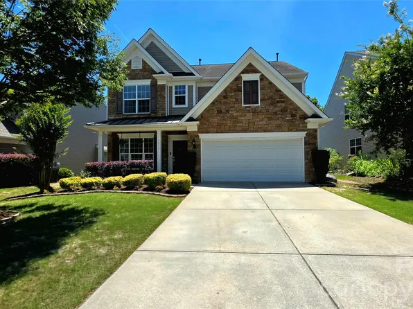 3275 Dunbar Ln, Fort Mill, SC 29715