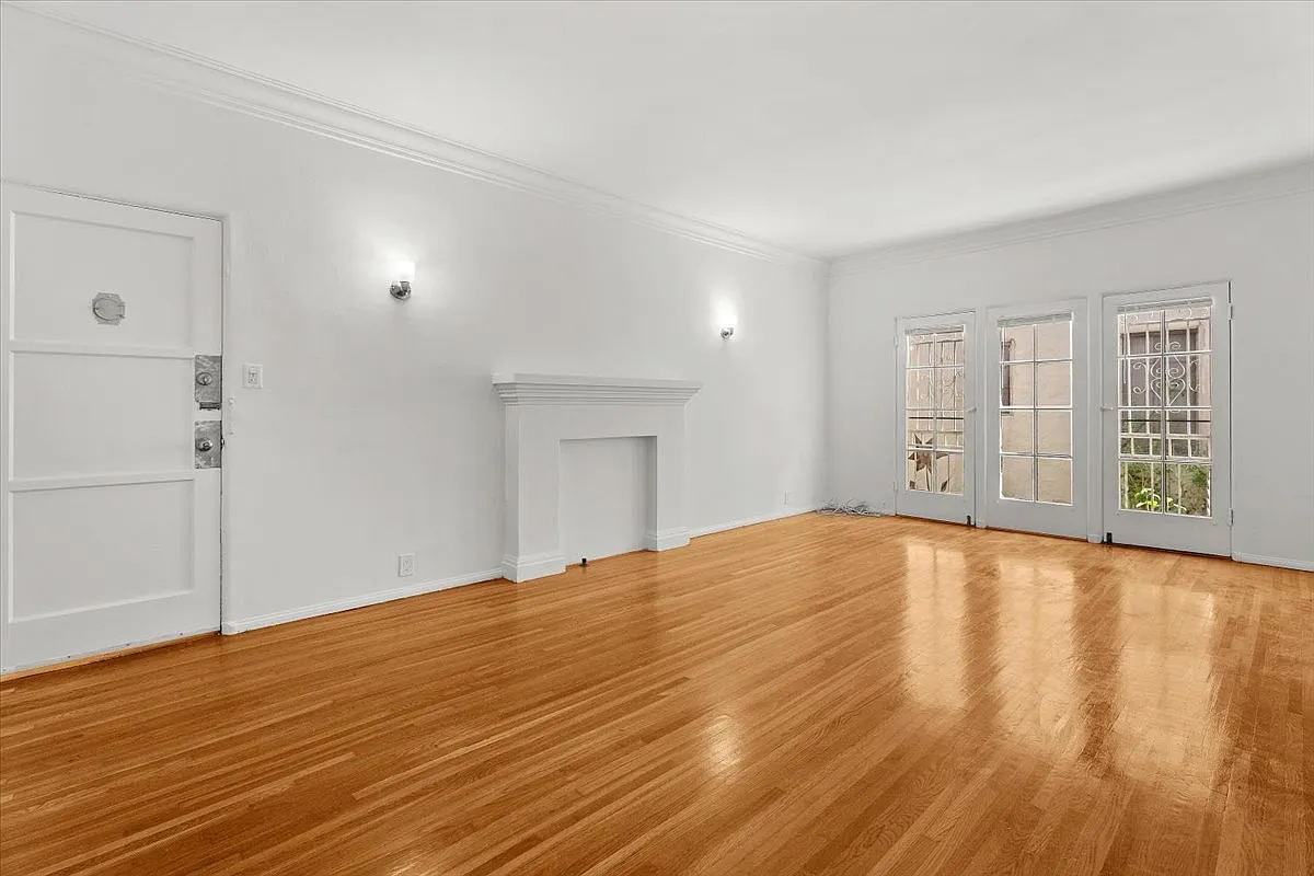 1 bed, 700 sqft, $1,995 — Photo 3