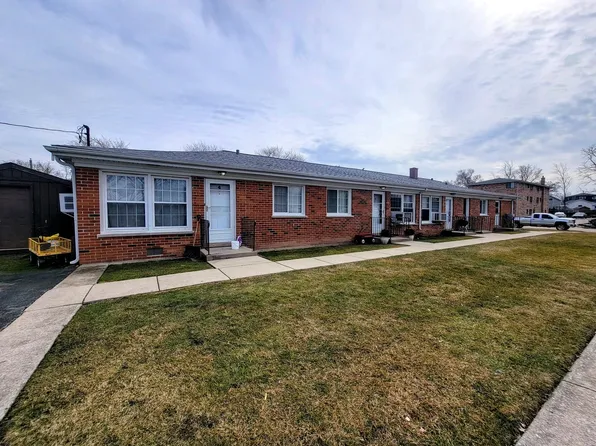 11220 1st St, Mokena, IL 60448