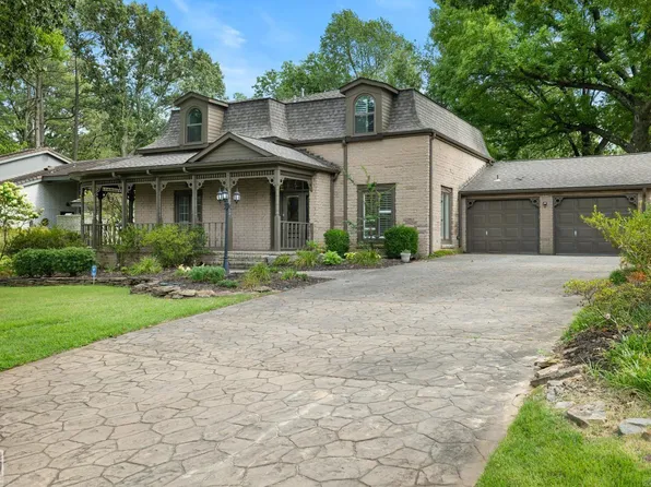 1005 Fairway Dr, Jonesboro, AR 72401