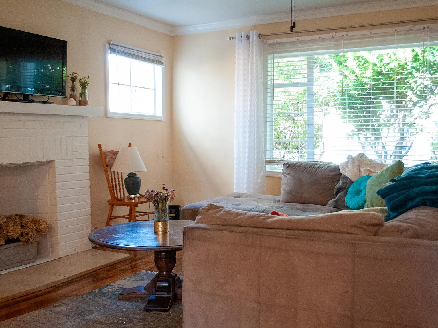 1439 Windsor Pkwy NE — Photo 4