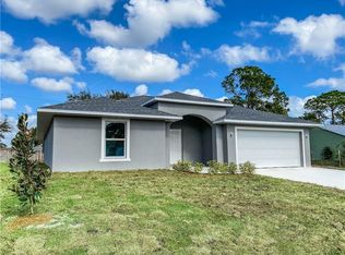 180 Hilton Ave NW, Palm Bay, FL 32907