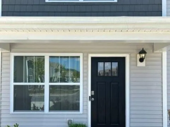 31 Clear Creek Ln, Waynesville, NC 28785