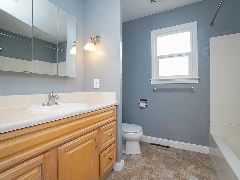 1517 S Chrisway Dr — Photo 14