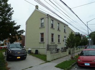 4602 Newtown Rd, Long Island City, NY 11103