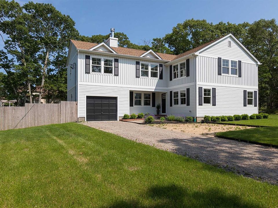 1st image of 435 Willow Pond Ln