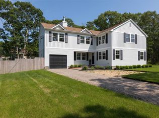 435 Willow Pond Ln, Southold, NY 11971