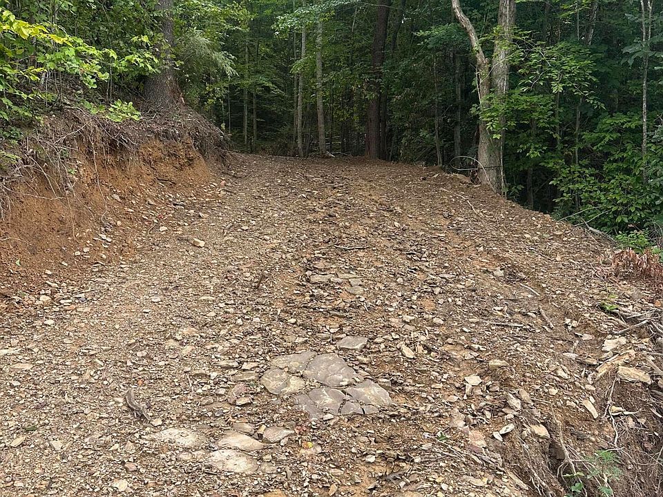 2nd image of 3-8314 Us Highway 119