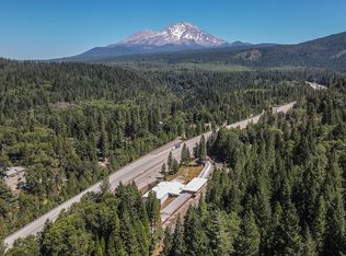 4221 Siskiyou Ave, Dunsmuir, CA 96025
