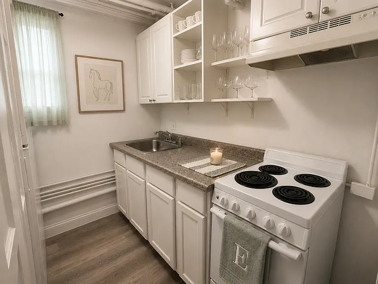 2423 N Long Ave #G — Photo 8