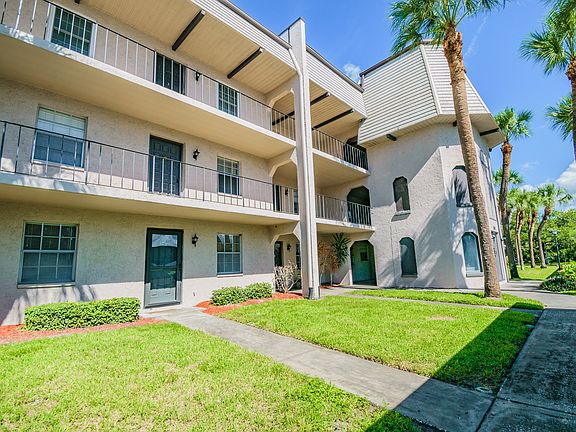 2nd image of 8693 Bardmoor Blvd APT 103B