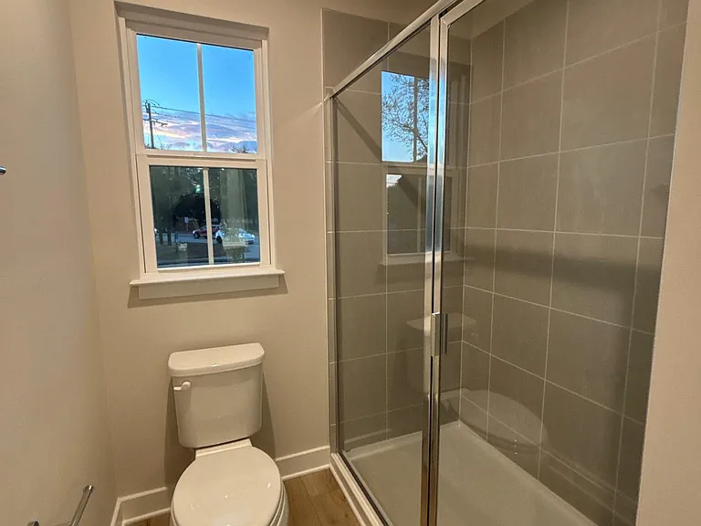 206 Lograto Ln — Photo 18