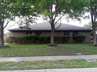 4501 Menzer St, Fort Worth, TX 76103